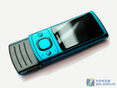 多彩绚丽滑盖机 行货诺基亚6700S开卖 