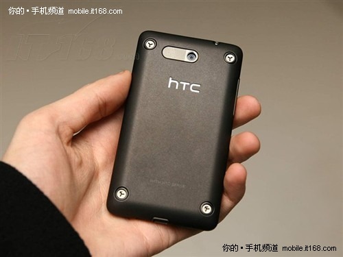 浓缩小巧更惹人爱 HTC HD mini欲破2000