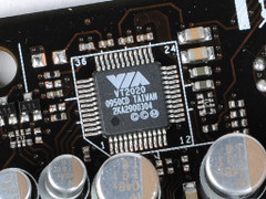 ASUS R3G 