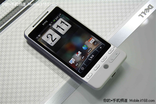 节后价格下调 多色HTC Hero热卖