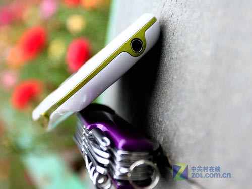 清爽圆润触控TD机 三星C5530真机图赏