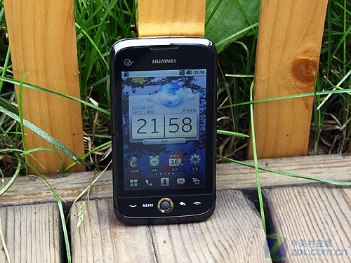 Android 2.1+15分屏EVDO 华为C8600评测 