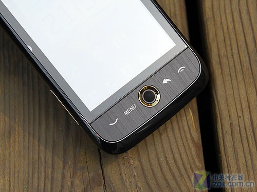 Android 2.1+15分屏EVDO 华为C8600评测 