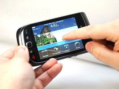 首款滑盖手机 黑莓9800确定发售日期