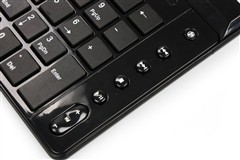 新贵轻雅·尚品黑白版(KB880U)键盘 