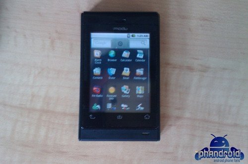 全球最小Android手机 Modu新品谍照