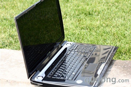 东芝(Toshiba)Qosmio G501笔记本 
