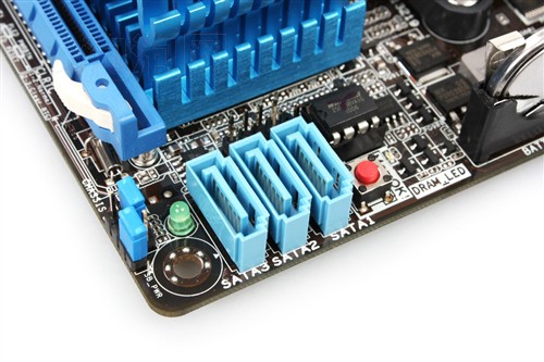 华硕(ASUS)M4A88T-I Deluxe主板 