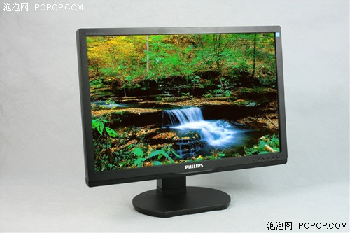 飞利浦240PW9液晶显示器 