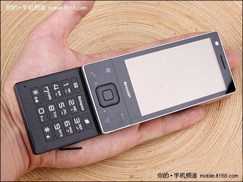 夏普SH80iUC