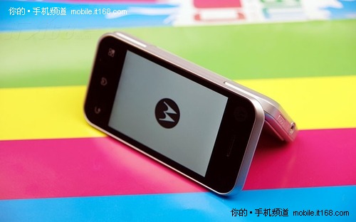 京东送优惠套装 MOTO后空翻惊爆2499元