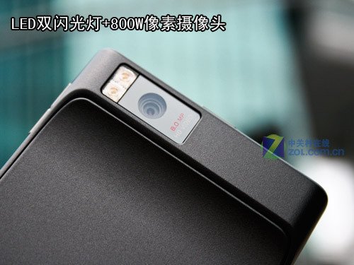 秒杀Milestone 摩托罗拉DROID X图赏