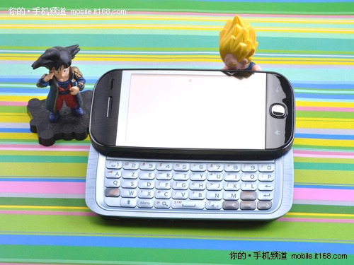 LG首款Android手机