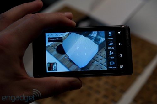 五大变化 MOTO Droid2代真机开箱照抢先看