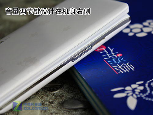 时尚&ldquo;i呼吸&rdquo; 唯美翻盖康佳K17真机图赏 