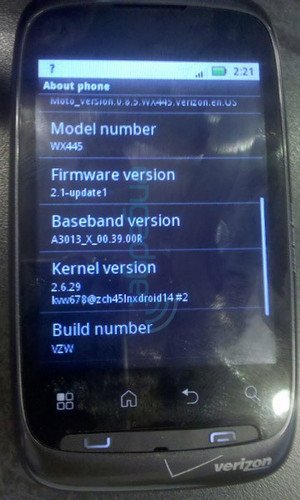 MOTO谷歌新机XT610首次曝光