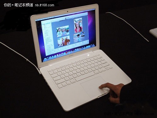 苹果macbook (MC516CH/A)