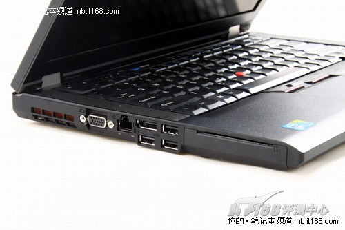 配置分析 两款产品各有所长各有所短