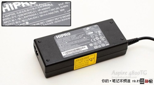 宏碁4820TG接口布局与配件