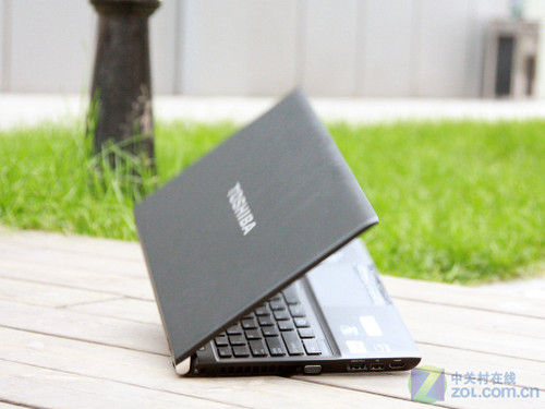 轻薄有型 东芝Portégé R700体验式评测
