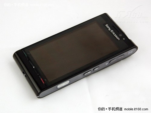 拍照旗舰机秒杀N97 索爱U1i只要2750元