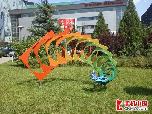 精致Timescape 索尼爱立信E15i首发评测
