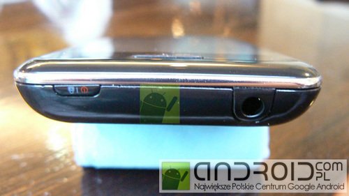500万像素3.2吋屏 Android新机LG E720