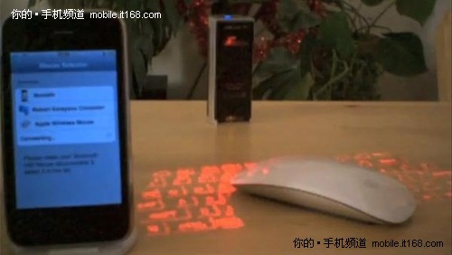 不输iPhone4 诺基亚N8也能外接蓝牙键鼠