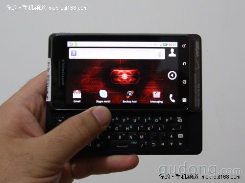 DROID 2WE的Android 2.2追踪