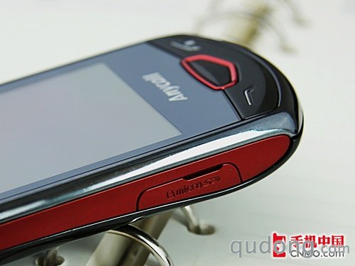 商务时尚社交娱乐 双网3G三星W609评测 