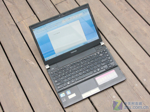 轻薄有型 东芝Port&eacute;g&eacute; R700体验式评测 