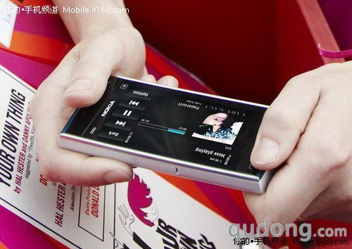 3G+WIFI+大屏幕 2500元内手机全搞定