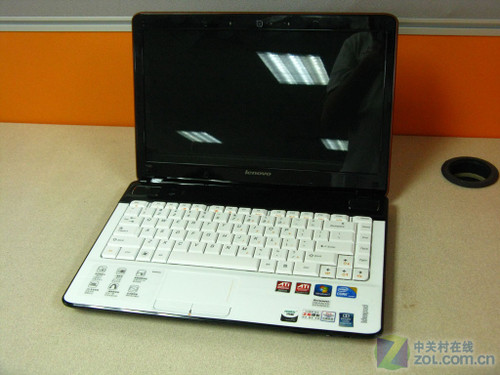 联想i3芯Y460白键盘本欲破5000元大关 