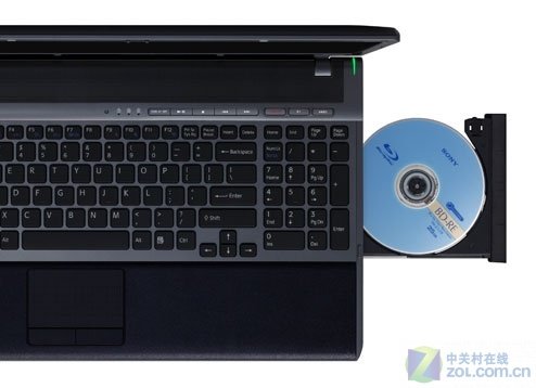 索尼VAIO F系列本开配GT 425M独显(图)
