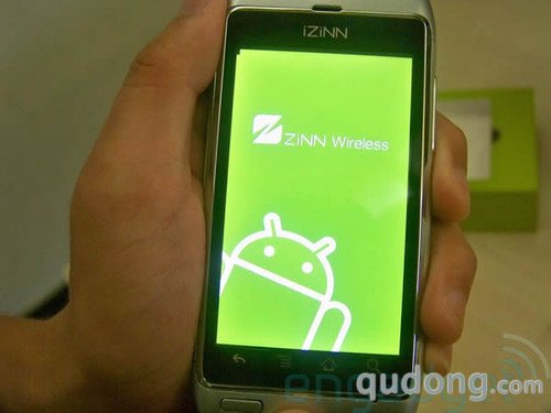 不喜欢塞班3? Android版诺基亚N8开箱图赏 