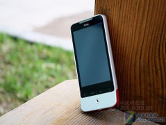 时尚潮机 红色版HTC Legend今到货开卖 