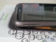 “野火”再变色 咖啡色HTC Wildfire到货 