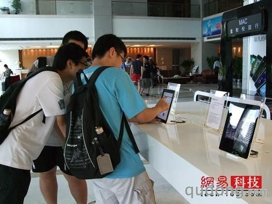 苹果WIFI版iPad开卖首日调查：或面临缺货