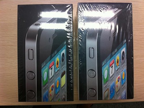万众瞩目 iPhone 4行货开箱照抢先看