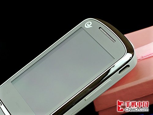 千元级也有高性能 时尚3G中兴N600图赏