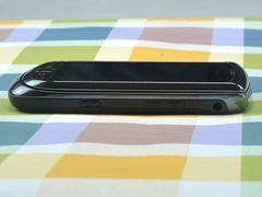 黑莓9800正面外观设计