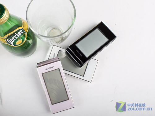800W像素/触控外屏 翻盖夏普SH6310图赏 