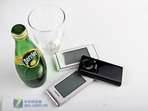 800W像素/触控外屏 翻盖夏普SH6310图赏 