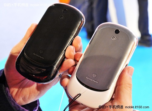 模特MM美丽邂逅 电信版乐Phone多图赏析