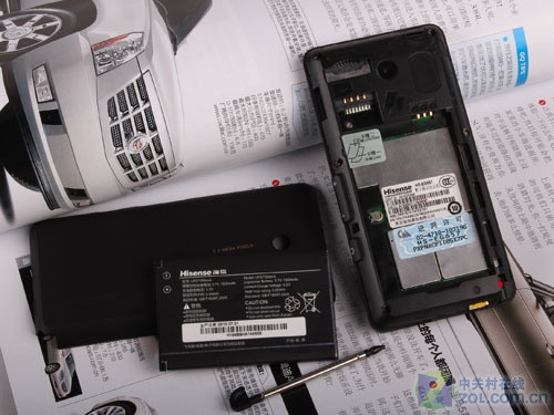 双卡双待+EVDO支持 海信HS-EG657评测