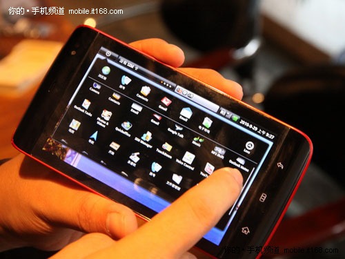 5寸巨屏怪兽 戴尔Mini5 Streak多图赏析