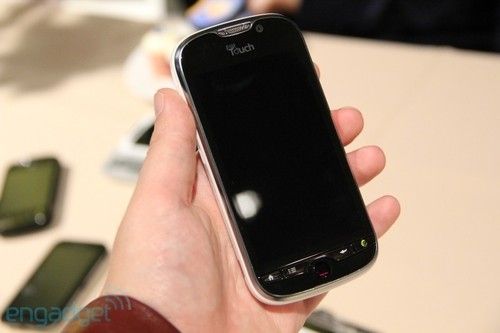 3.8寸屏全新处理器 myTouch HD真机赏