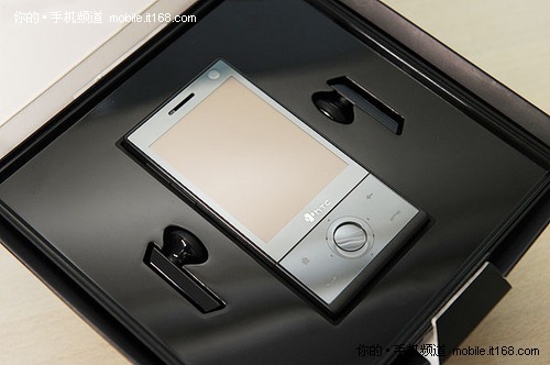 一代经典：HTC Touch Diamond