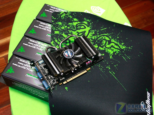 重装上阵 买铁甲GTX460送雷蛇鼠标垫