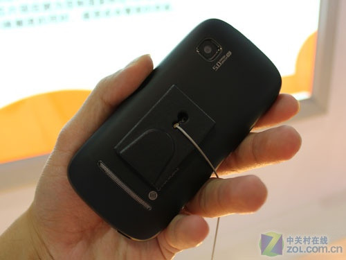 配HDMI接口 疑似TD版Windows Phone 7现身